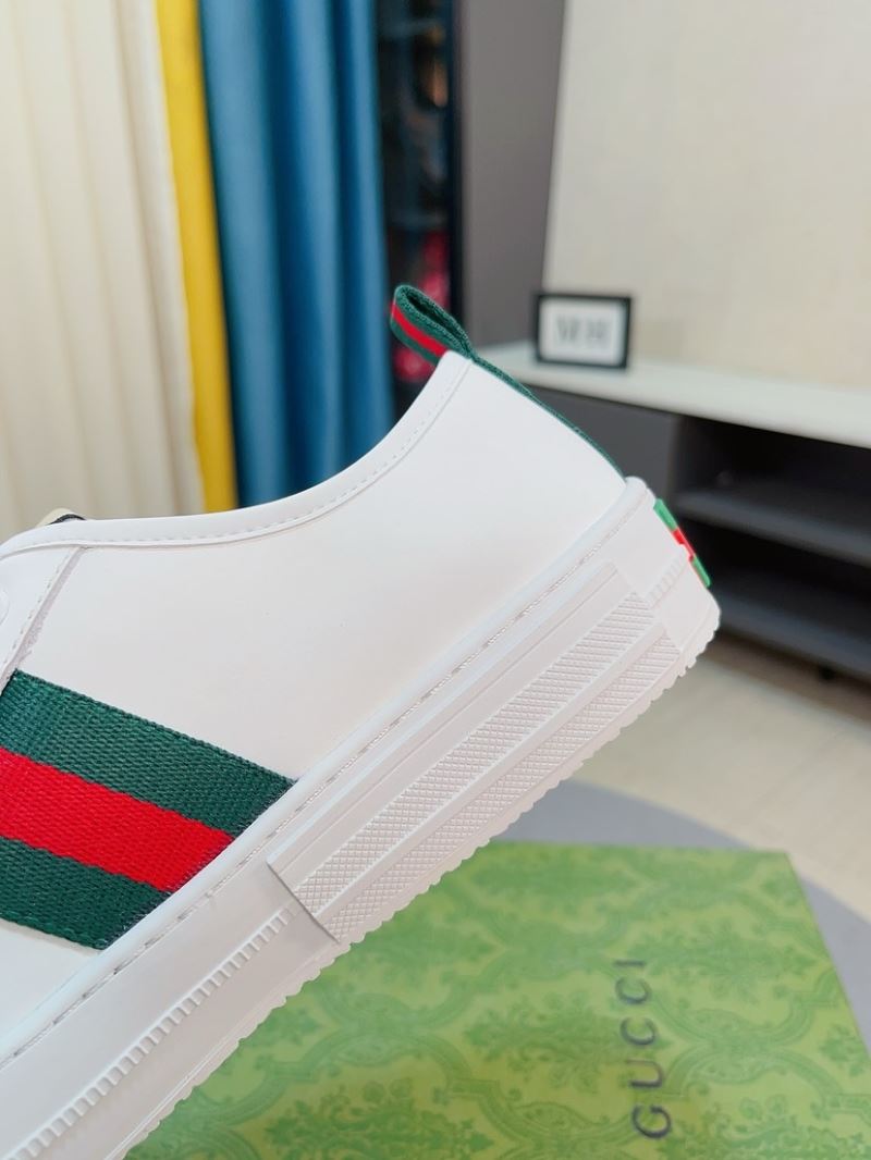 Gucci Low Shoes